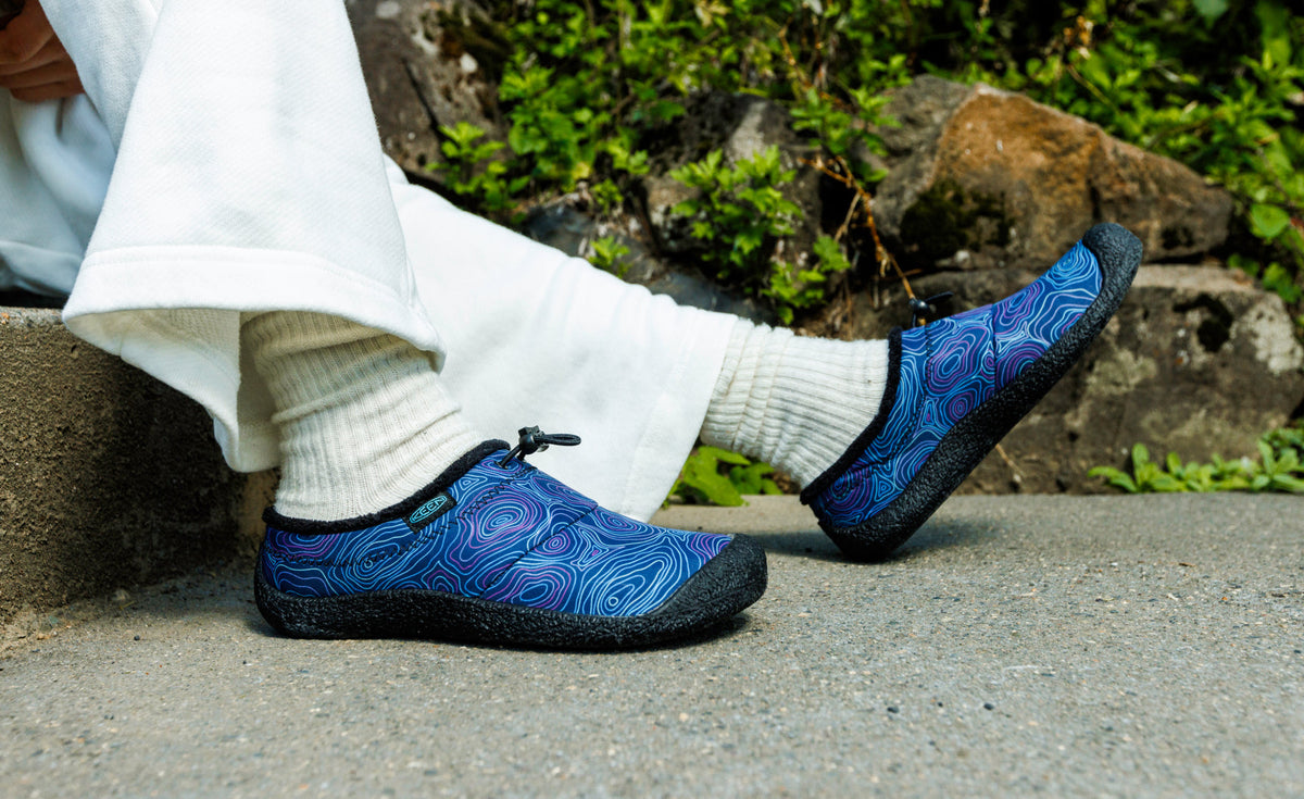Keen Women's Howser III Slide | Black/Blue Atoll