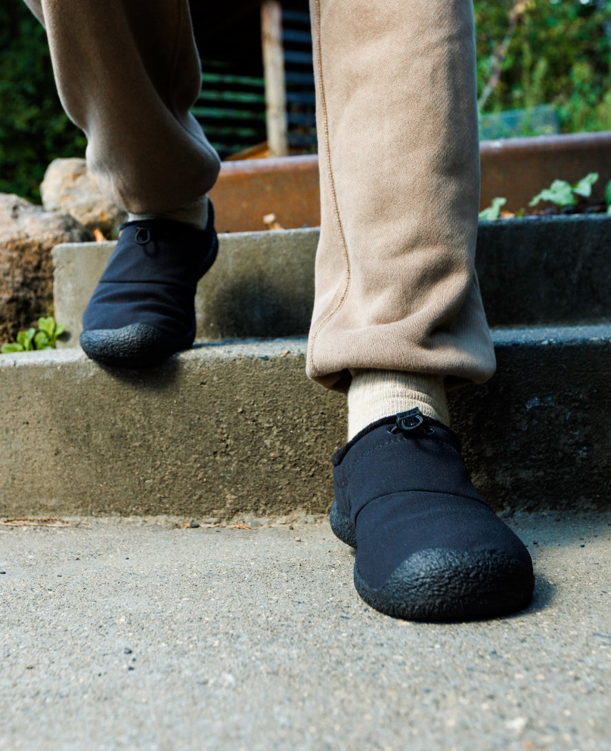 Keen Men's Howser III Slide | Black/Black Recycled