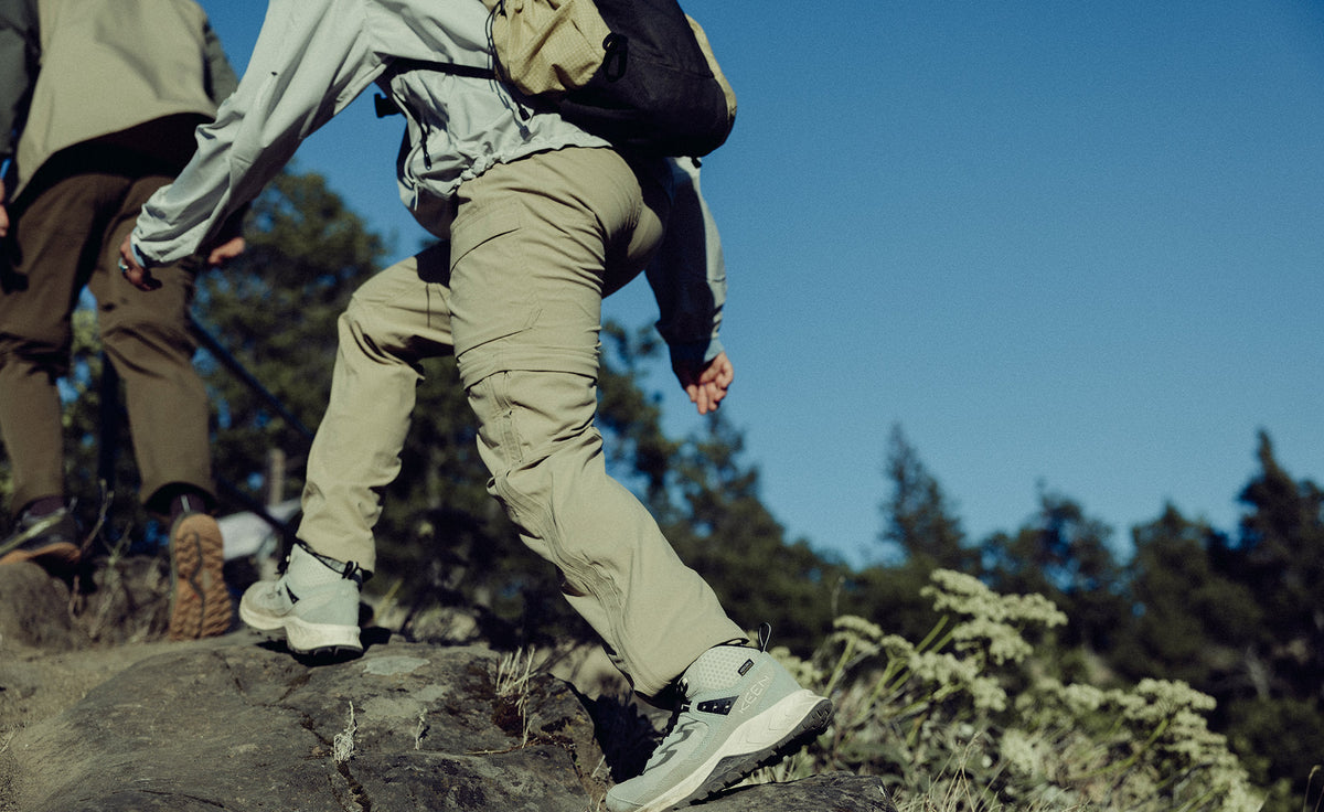 Keen Women's Hightrail Waterproof Hiking Boot | Birch/Daffodil