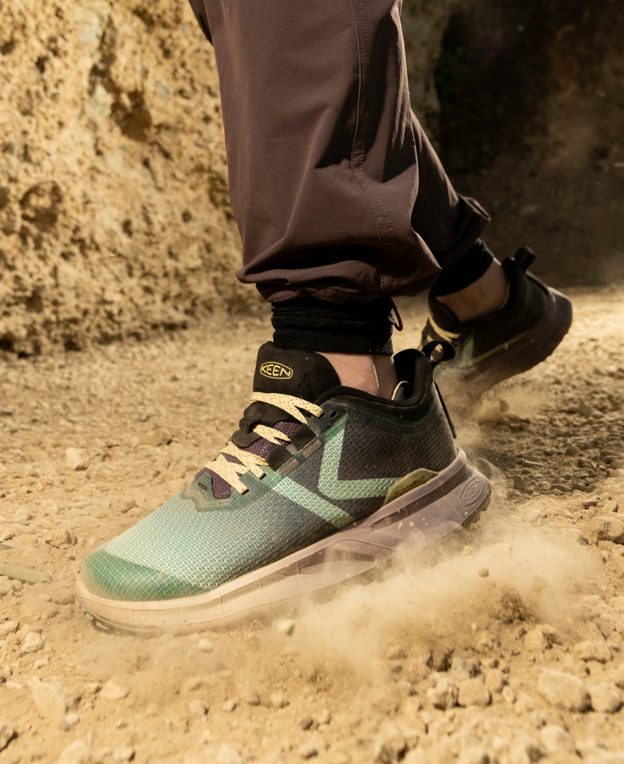 Keen Women's 450 Dirt Hiking Shoe | Birch/Nectarine