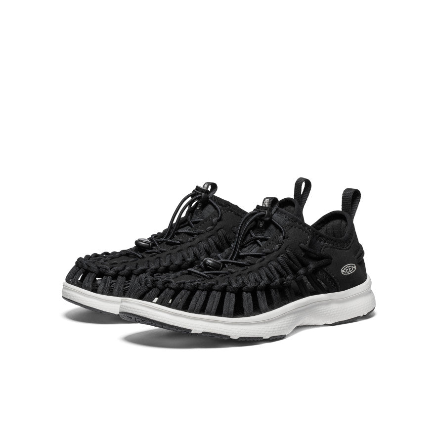 Keen Women's UNEEK O3 Sneaker Sandal | Black/Star White