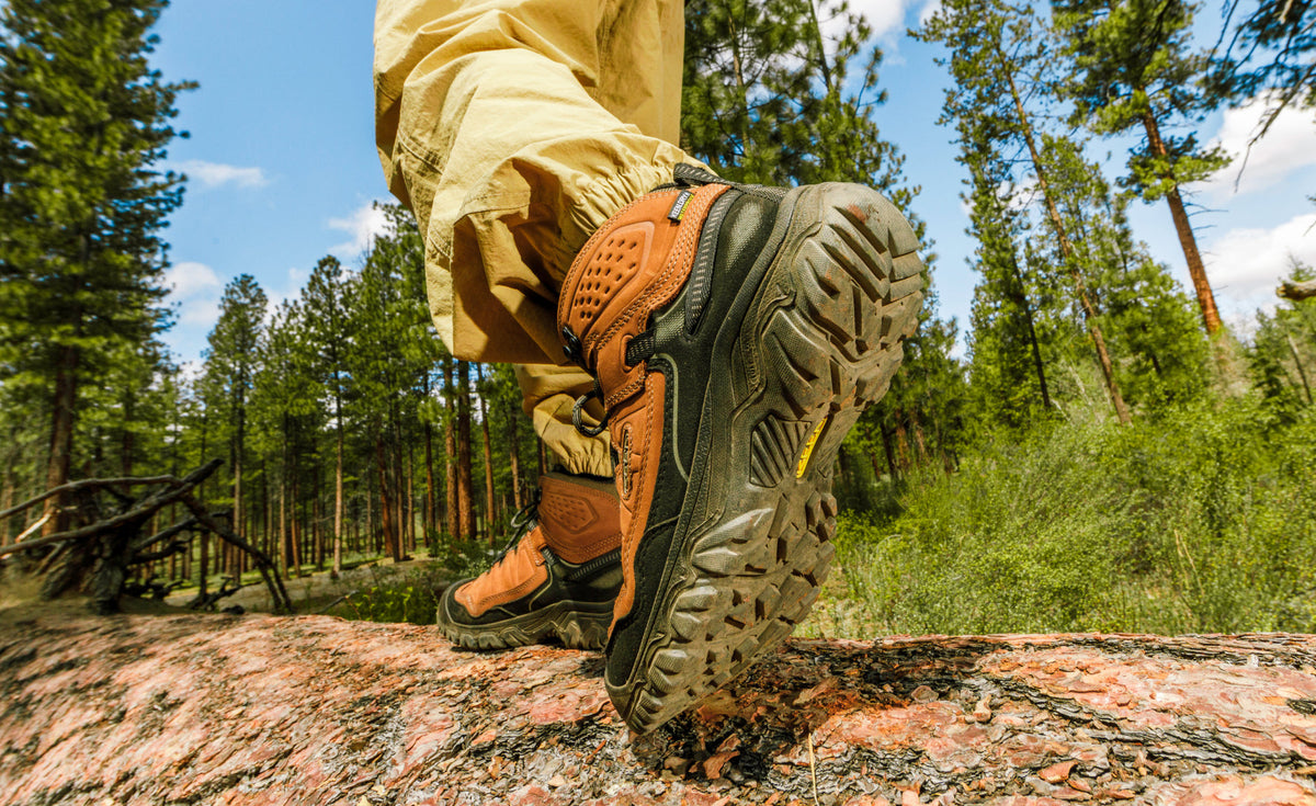 Keen Men's Targhee IV Waterproof Hiking Boot | Bison/Black