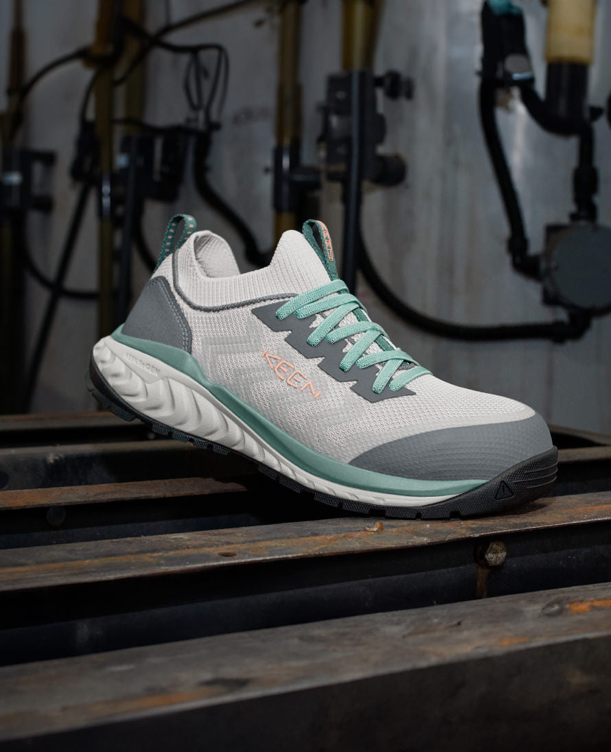 Keen Women's Arvada Shift Work Sneaker (Carbon Toe) | Reef Waters/Legion Blue