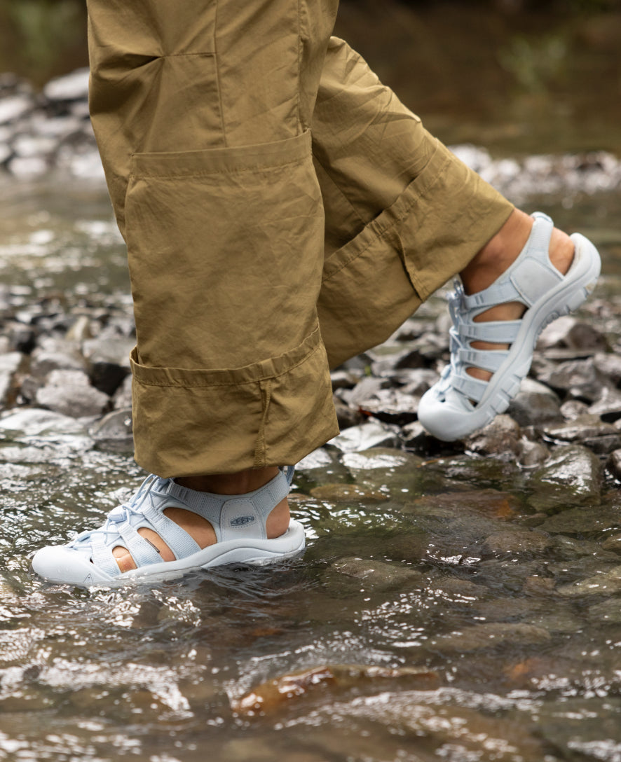 Keen Women's Newport H2 | Monochrome/Granite Green