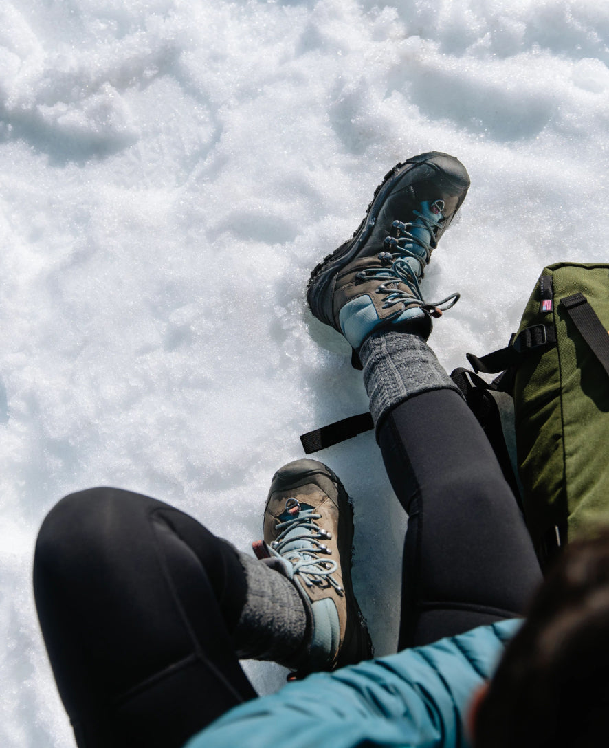 Keen Women's Revel IV Polar Waterproof Boot | Black/Harbor Gray