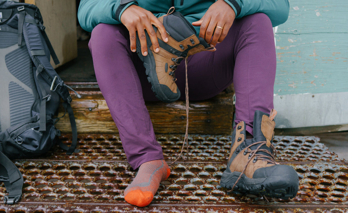 Keen Men's Revel IV Polar Waterproof Boot | Dark Earth/Caramel Cafe