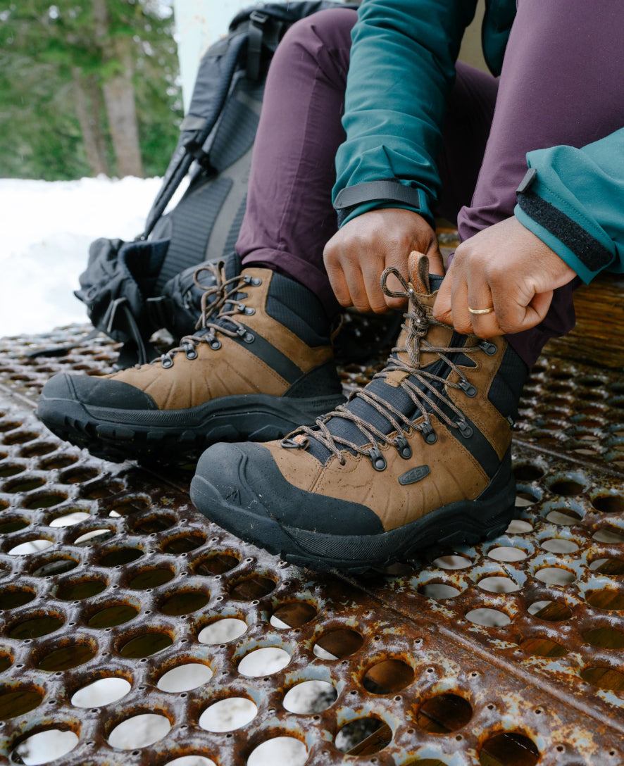 Keen Men's Revel IV Polar Waterproof Boot | Black/Lemon Curry