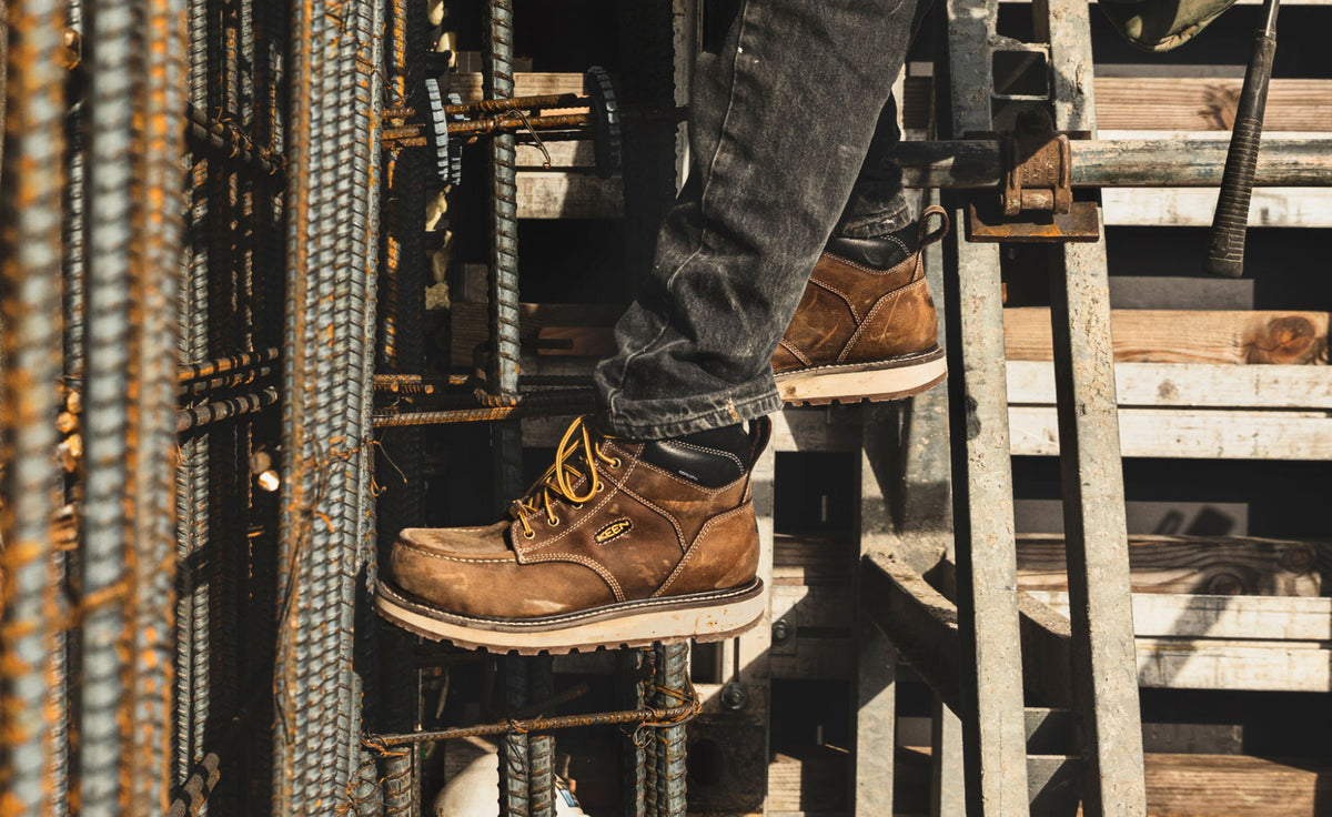 Keen Men's Cincinnati 6" Waterproof Boot (Carbon Toe) | Belgian/Sandshell