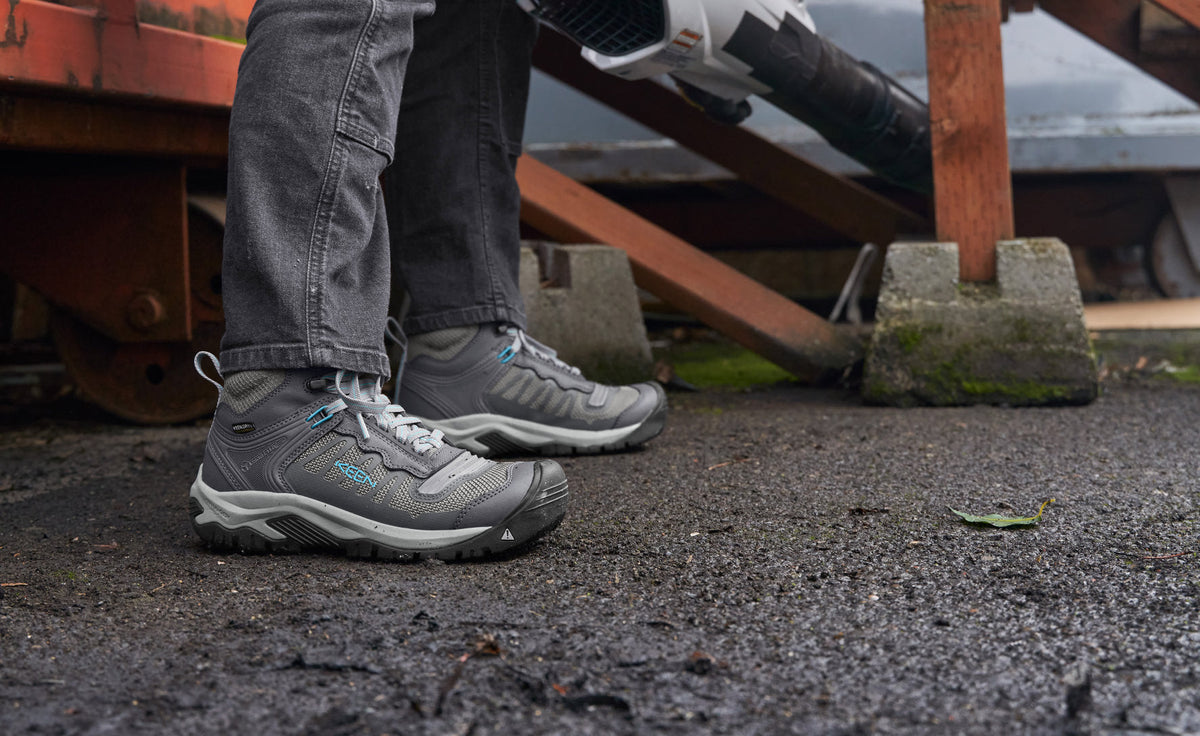 Keen Women's Reno Waterproof Mid (Soft Toe) | Magnet/Ipanema