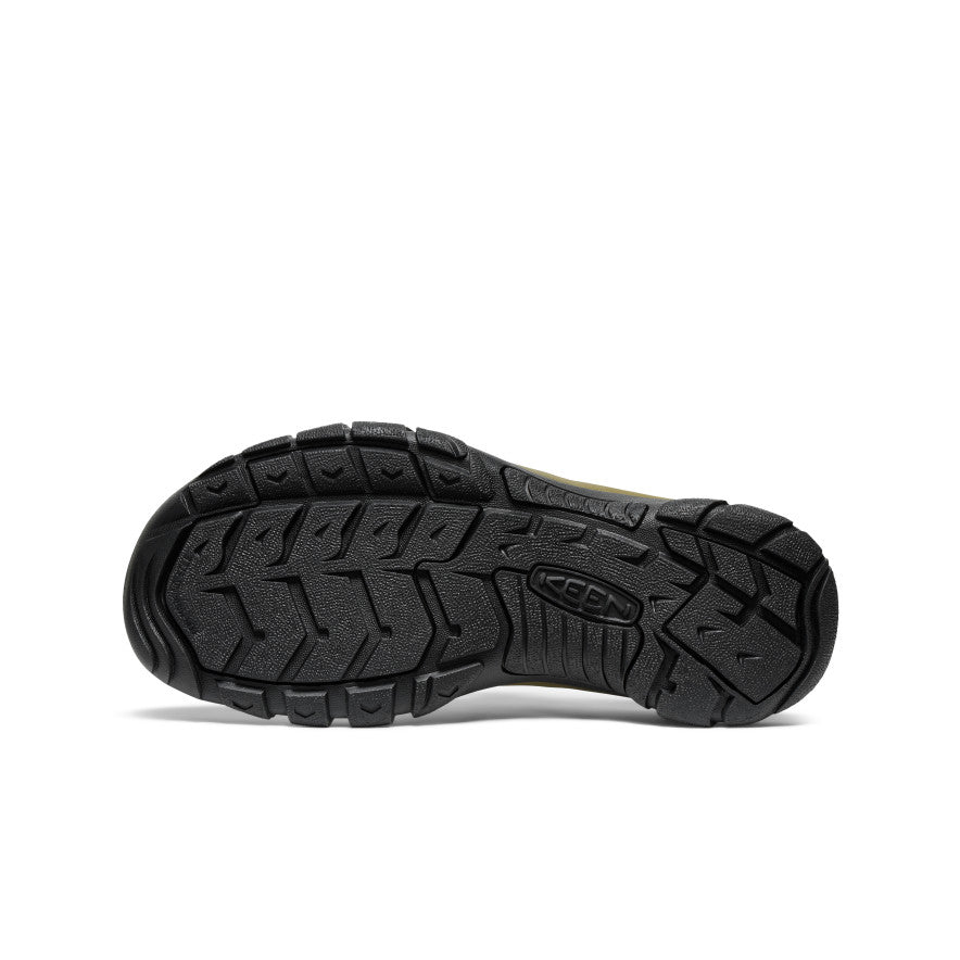 Keen Men's Newport Retro Sandal X Études Studio | Etudes Olive